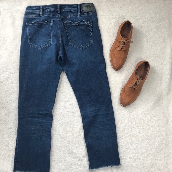 Silver Jeans Dark Indigo Avery Stretch Slim Bootcut Jeans Size 30 - Picture 10 of 15